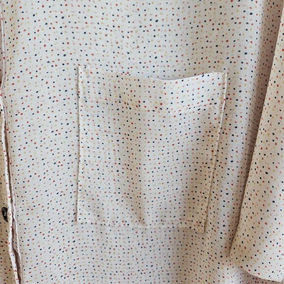 Quiksilver Women Button up Blouse Sz L Semi Sheer Raglan 3/4" Sleeve Polka Dots - Picture 8 of 16